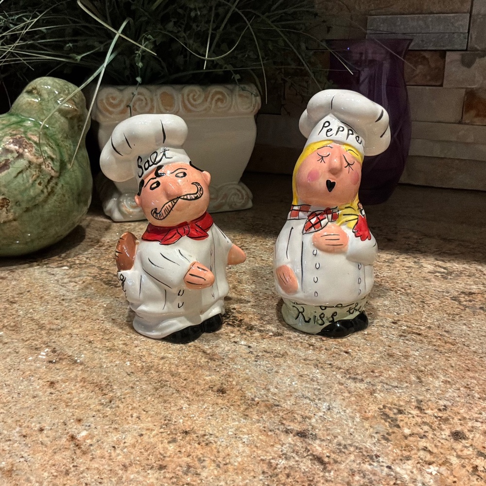 Vintage Chef kiss the cook salt & pepper shaker set